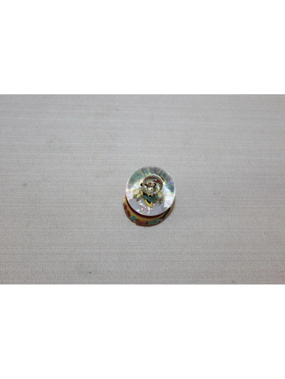 Disney Minnie Mouse Mini Snow Globe Figurine Small Glitter Globe - Picture 2 of 4